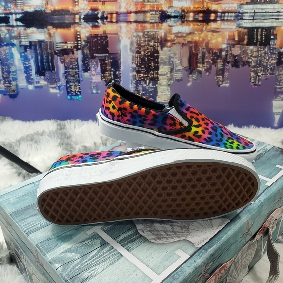 Vans Classic slip-on rainbow 🌈 - Picture 5 of 13